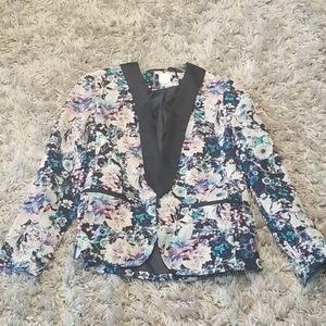 *modern*floral*summer*blazer*